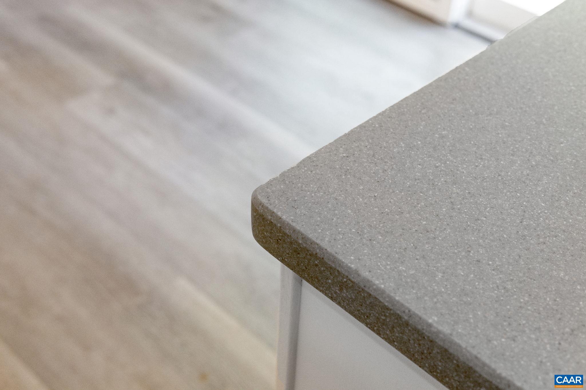 LAKE MONTICELLO - Residential