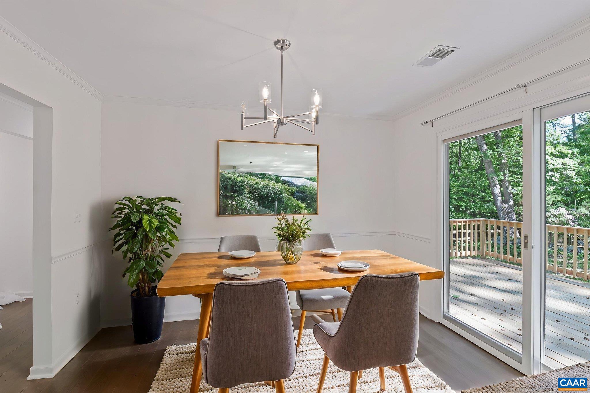 LAKE MONTICELLO - Residential