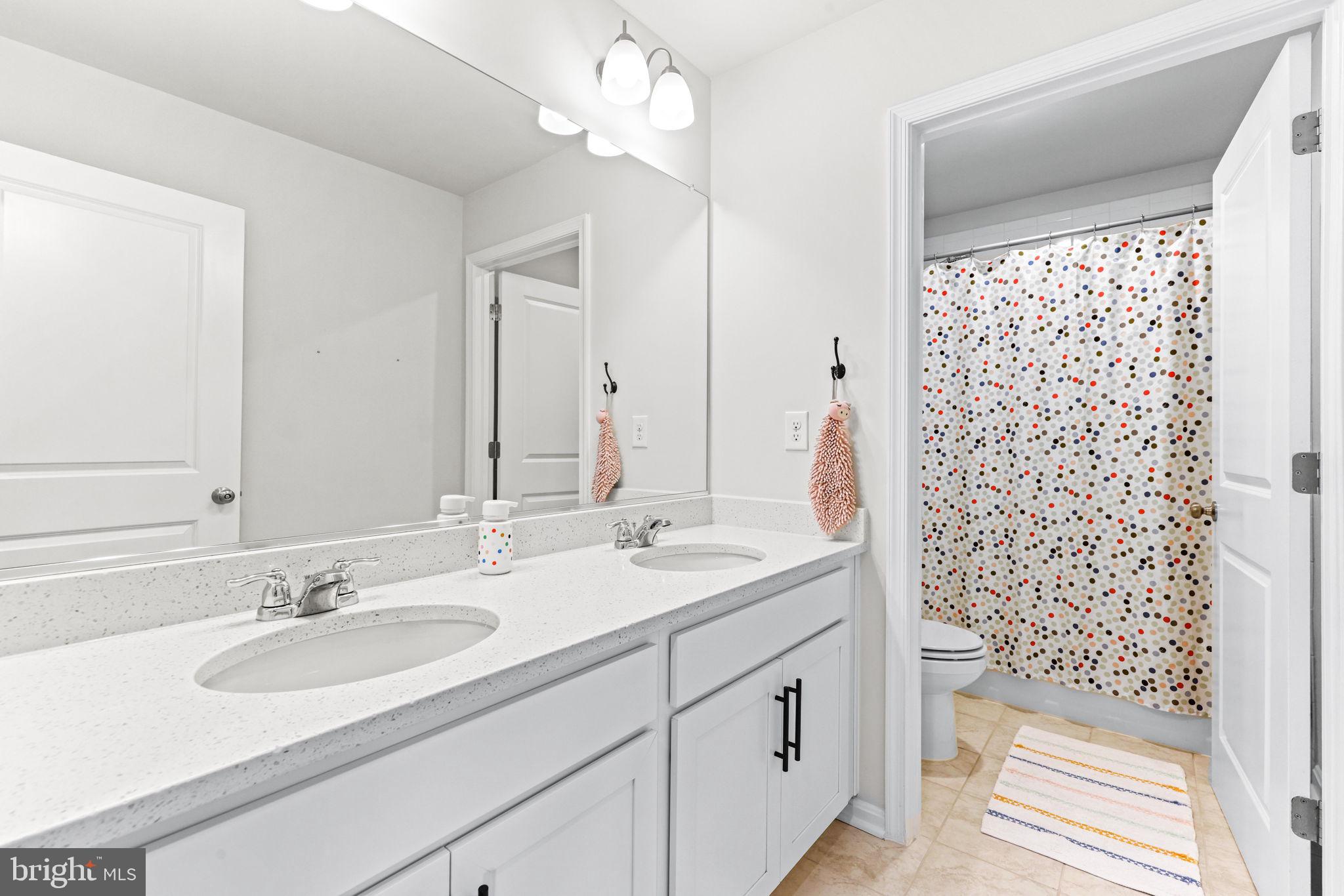 STONEGATE - Residential
