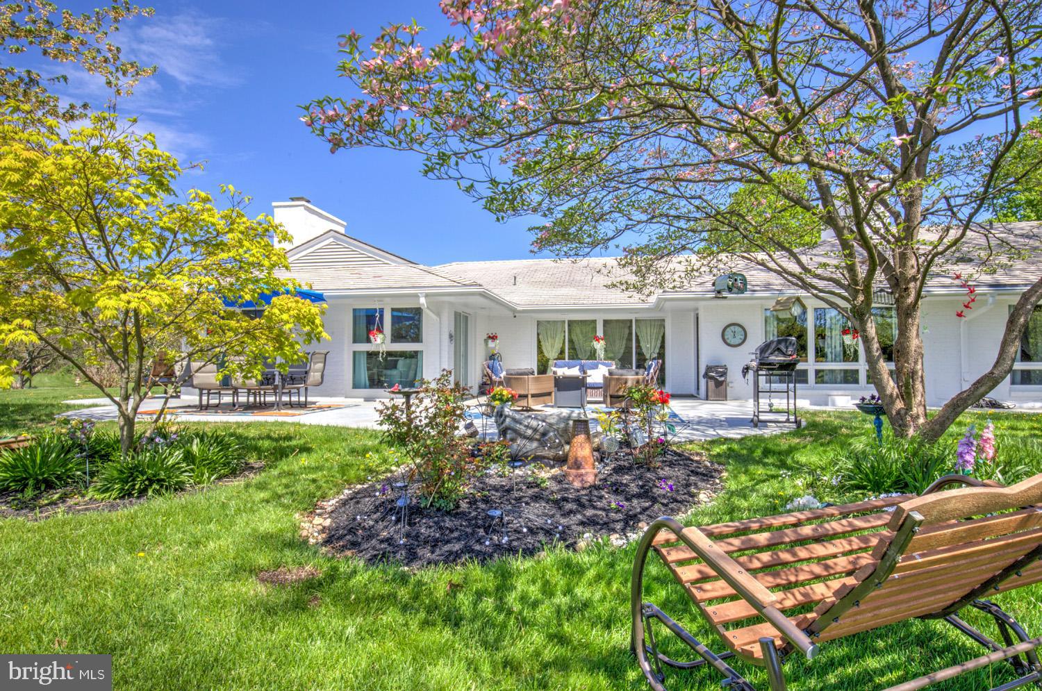 1800 FIELDCREST ROAD
