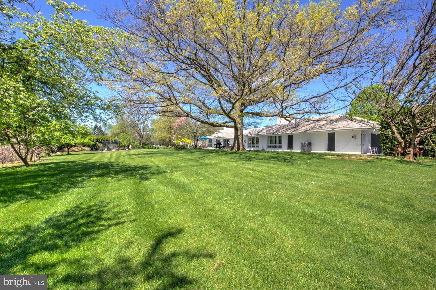1800 FIELDCREST ROAD