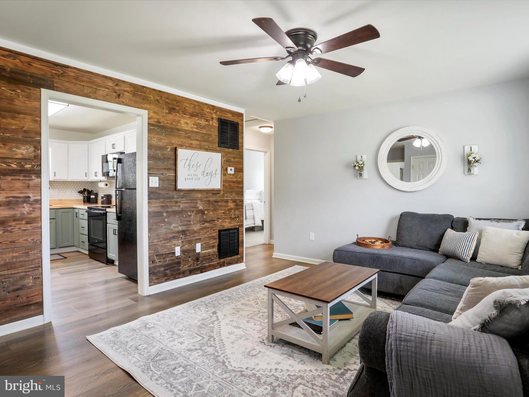 MADISON ESTATES - Residential