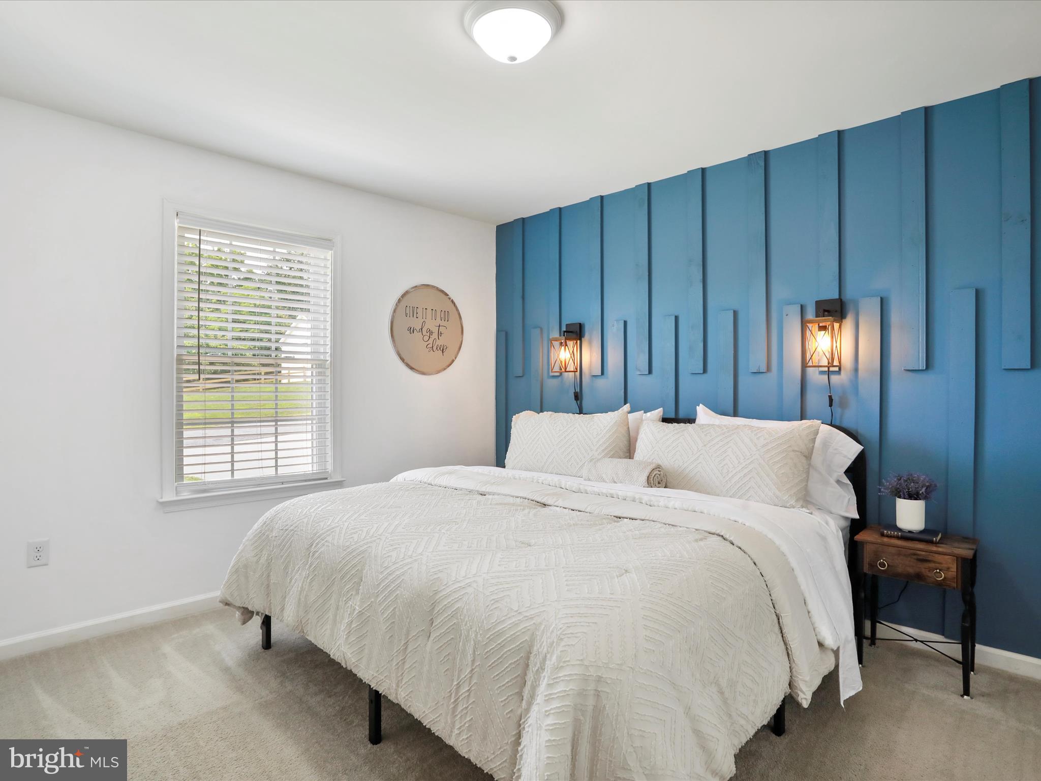 MADISON ESTATES - Residential