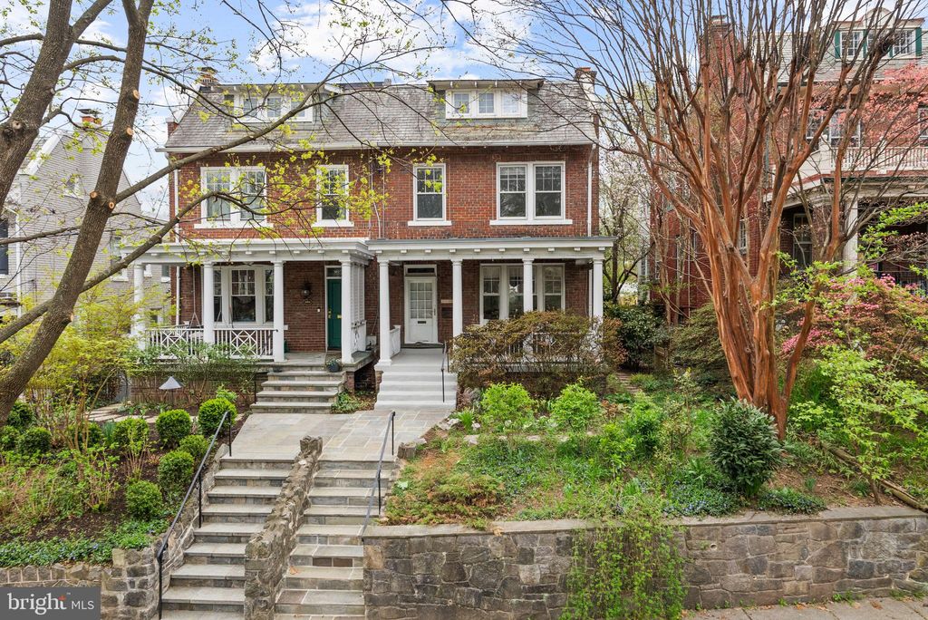 Photo of 3706 Jenifer Street NW, WASHINGTON, DC 20015 (MLS # DCDC2251064)