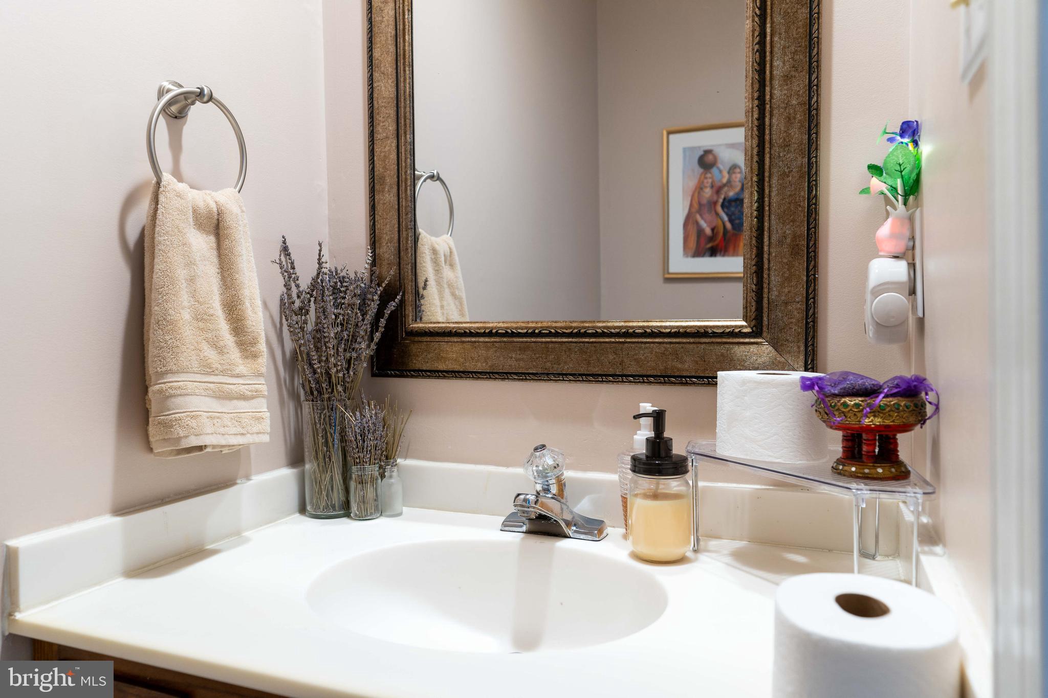 WOODLYNNE COMMUNITY - Residential Lease