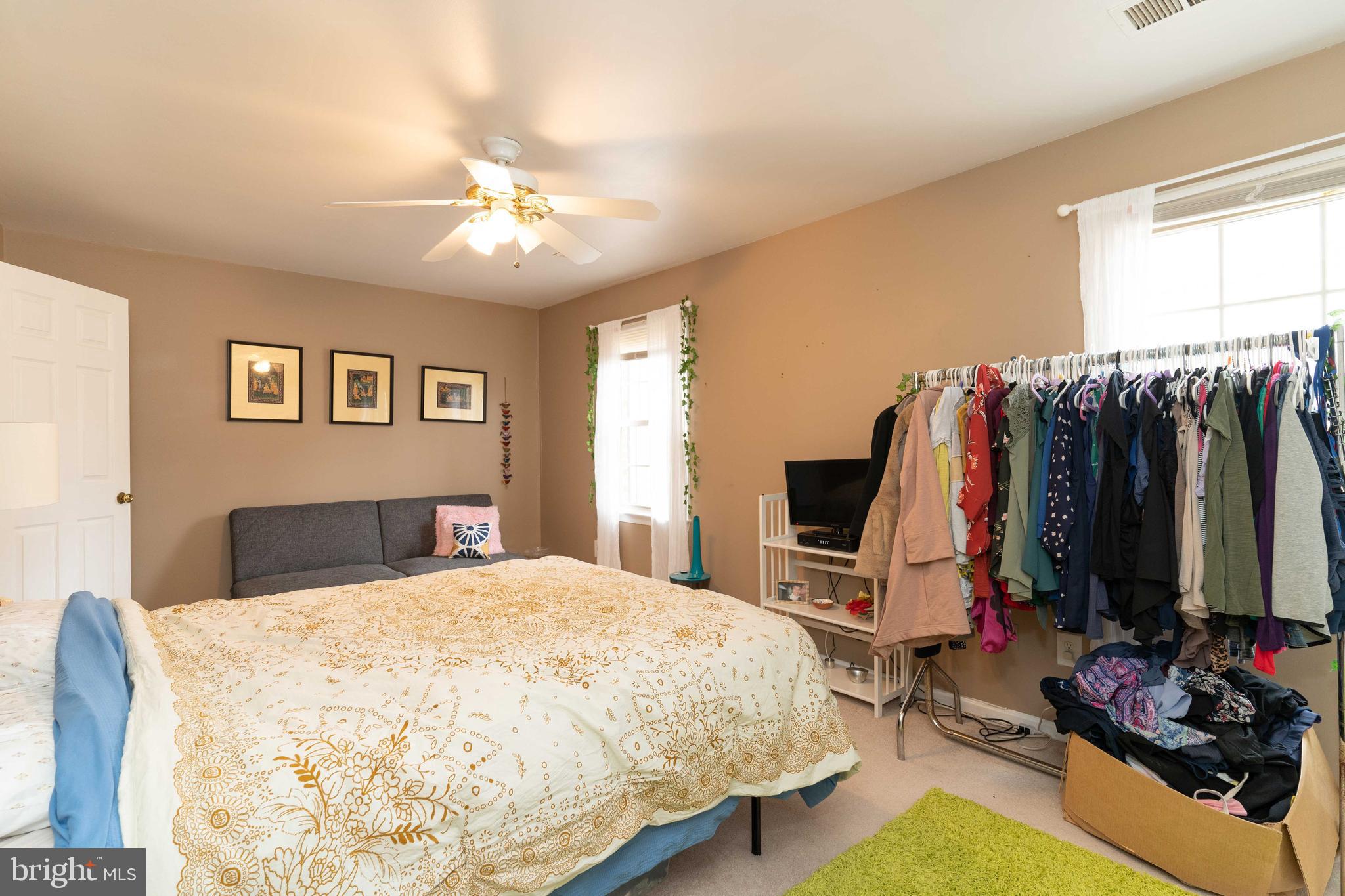 WOODLYNNE COMMUNITY - Residential Lease