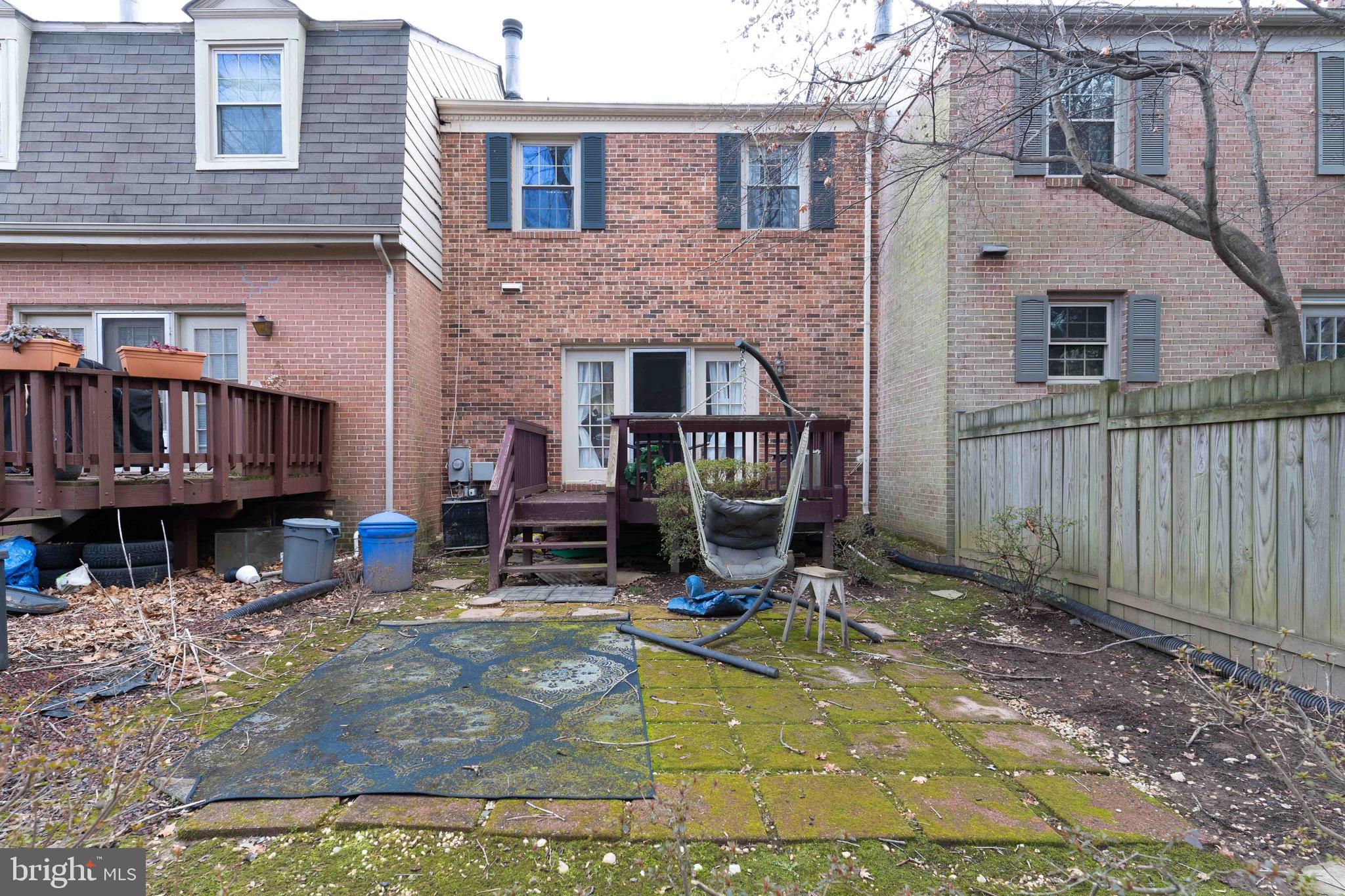 WOODLYNNE COMMUNITY - Residential Lease