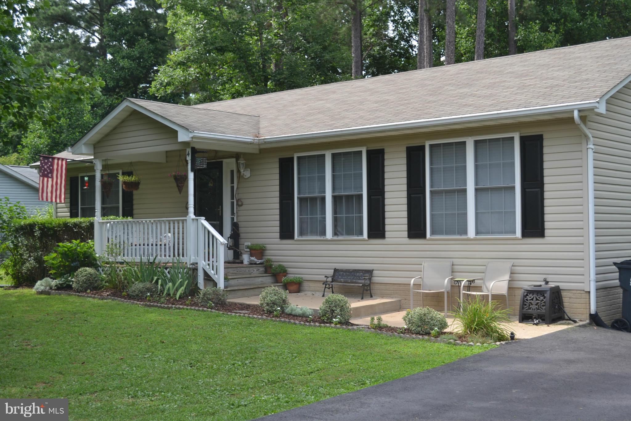 LAKE ARROWHEAD - Residential