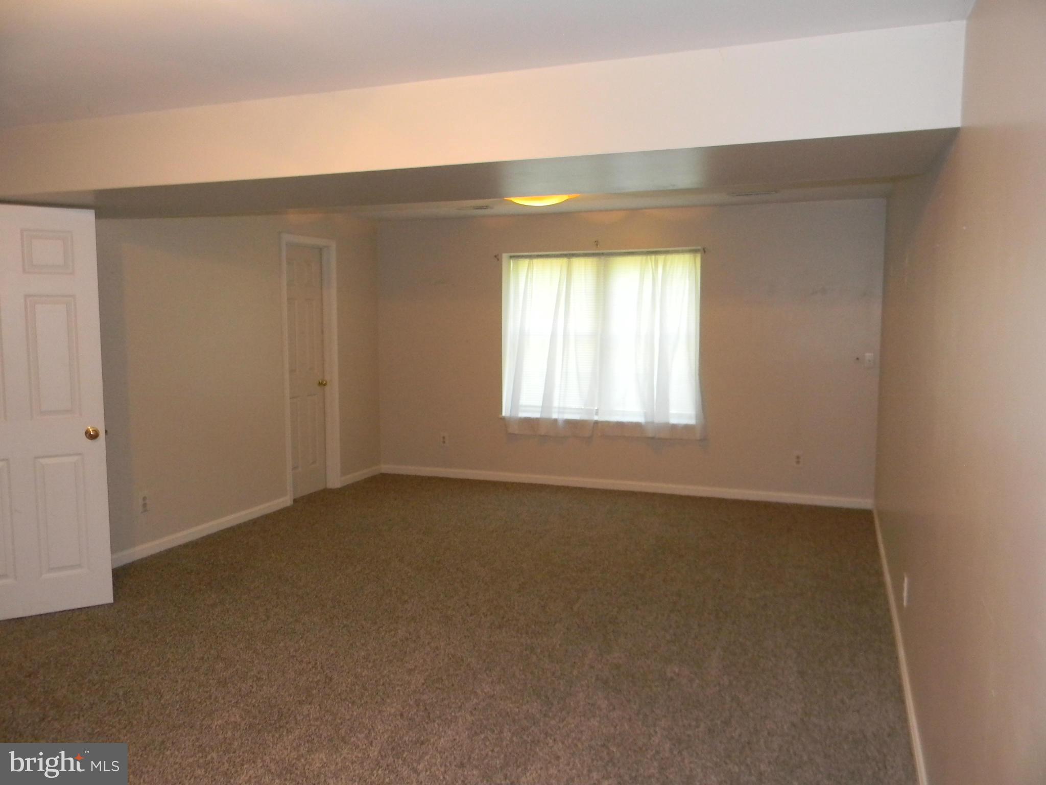 LAKE ARROWHEAD - Residential