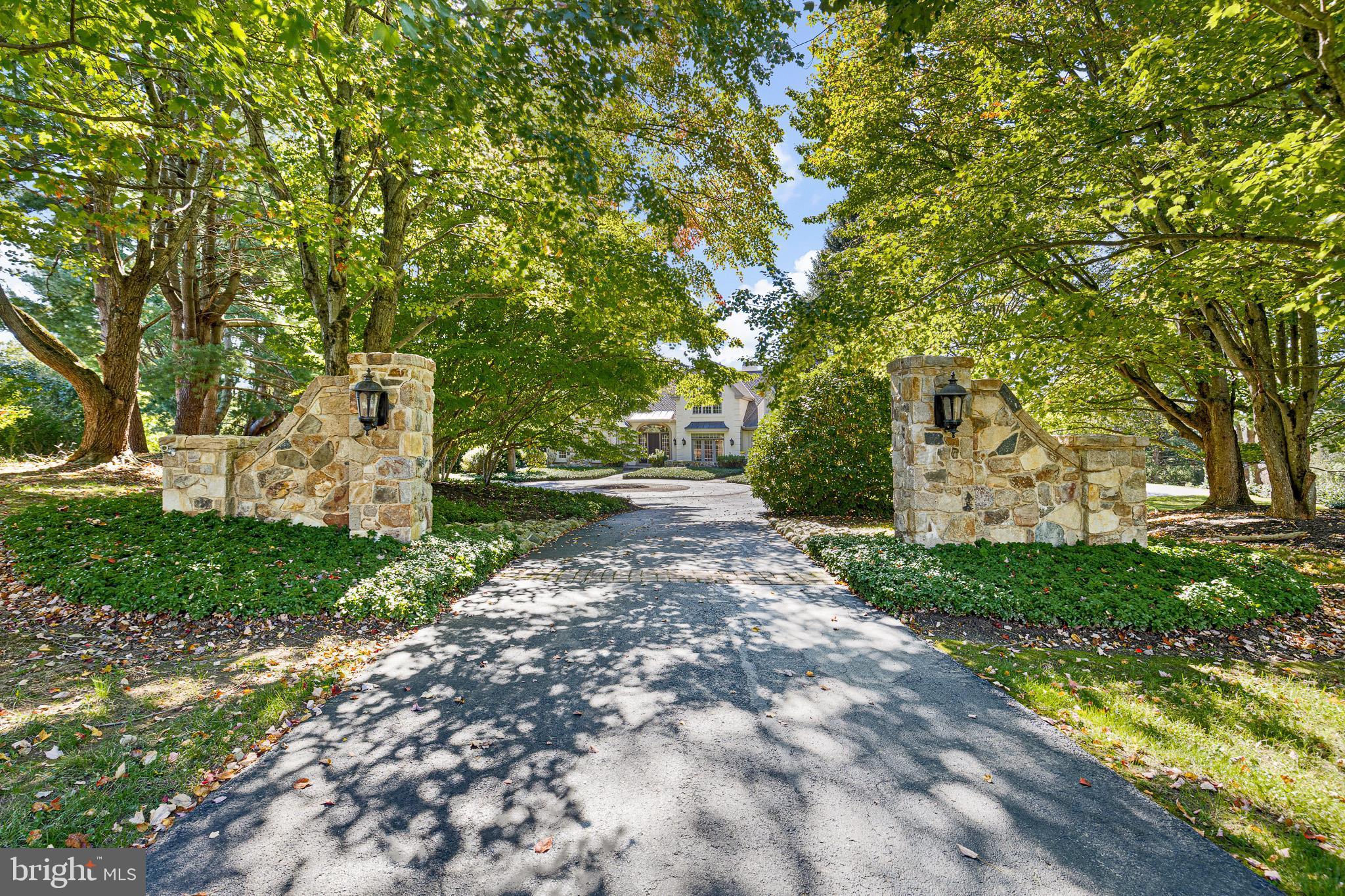 1518 YEATMANS STATION ROAD