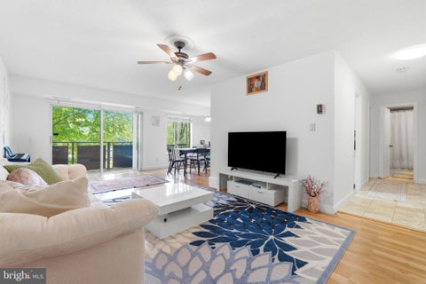 Photo of 3100 S Manchester Street #632, FALLS CHURCH, VA 22044 (MLS # VAFX2338114)