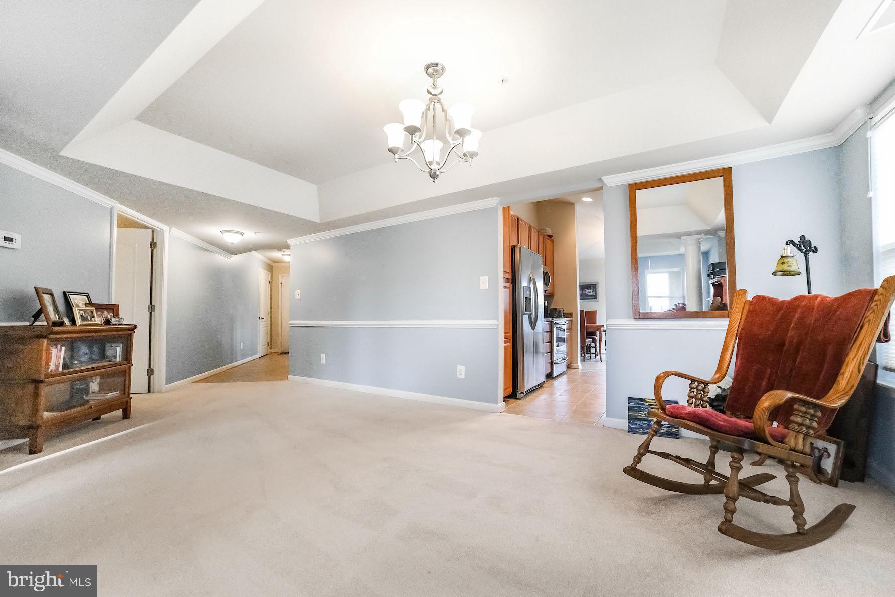 OYSTER BAY CONDOMINIUMS - Residential