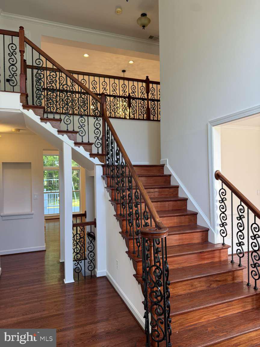 CYPRESS RUN - Residential