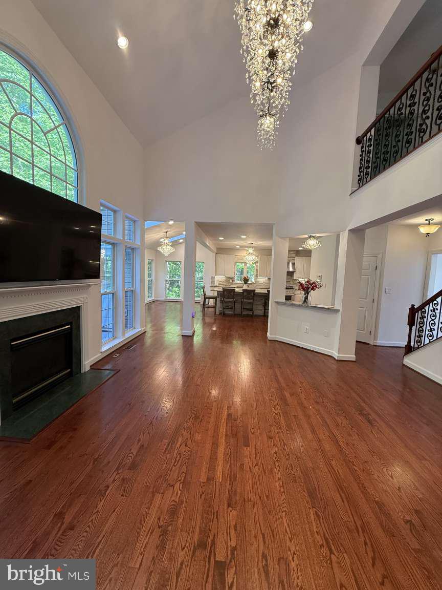 CYPRESS RUN - Residential