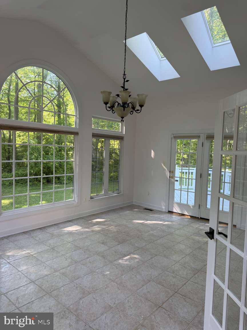 CYPRESS RUN - Residential