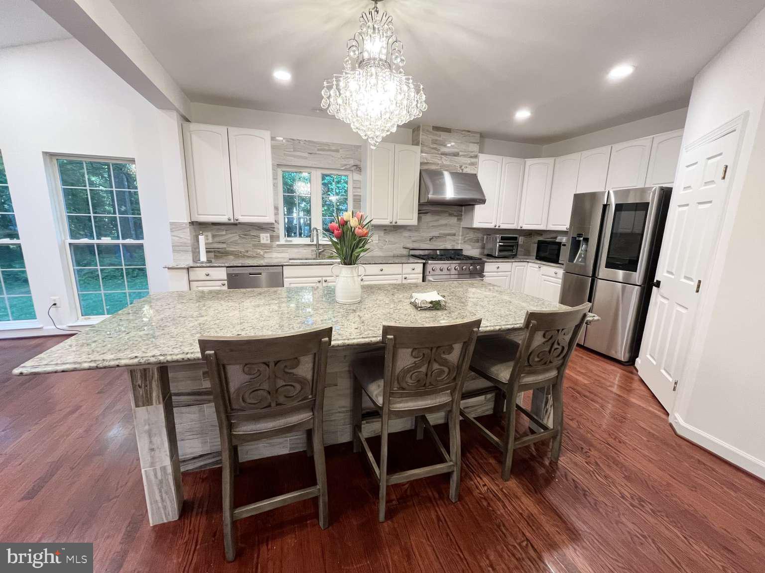 CYPRESS RUN - Residential