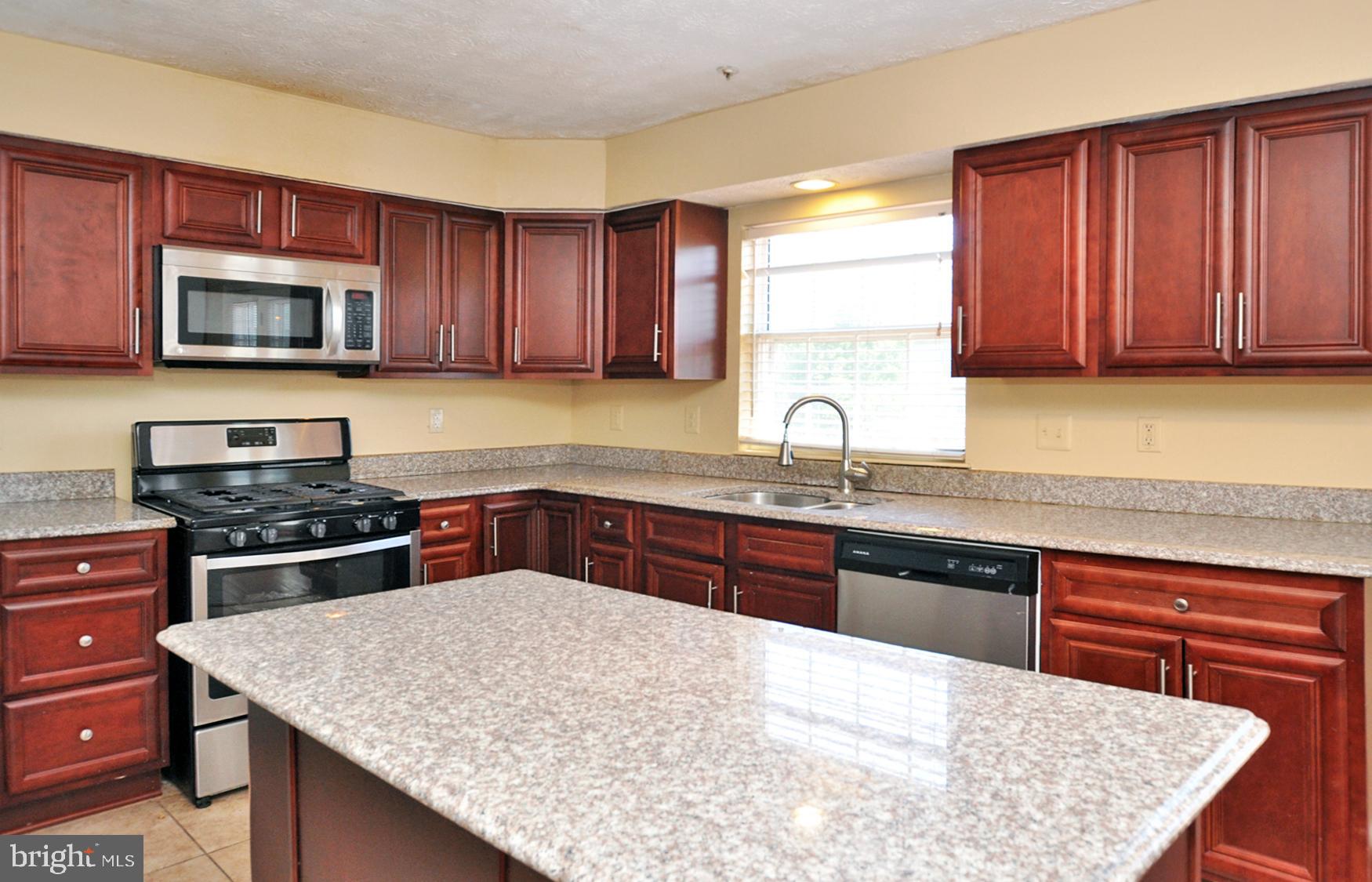 INDIAN CREEK PLAT 10 - Residential Lease