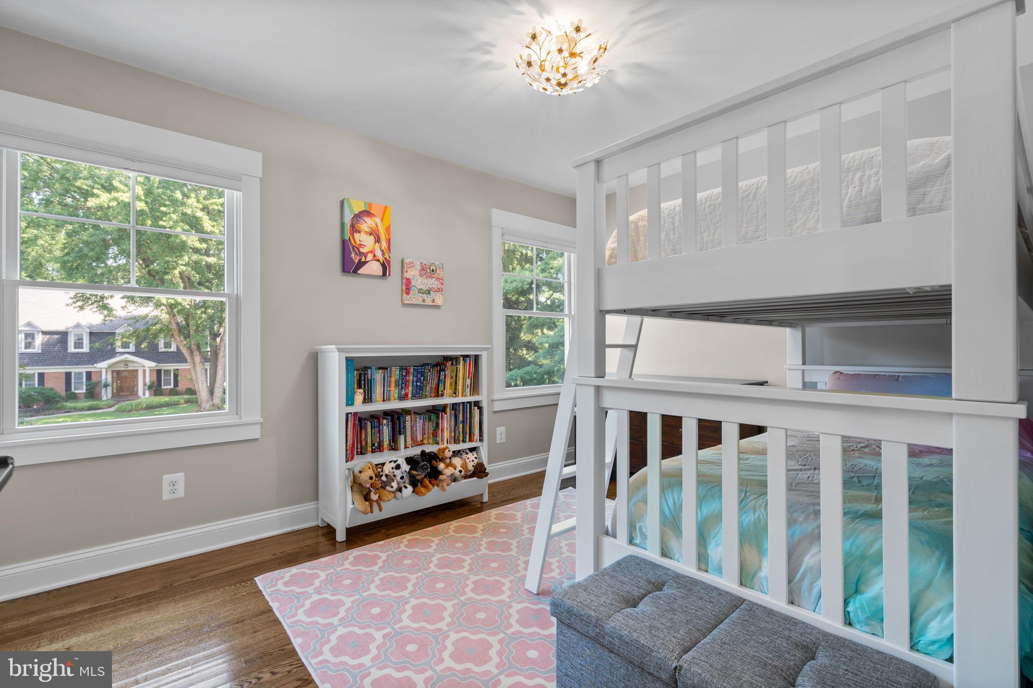 ULMSTEAD ESTATES - Residential