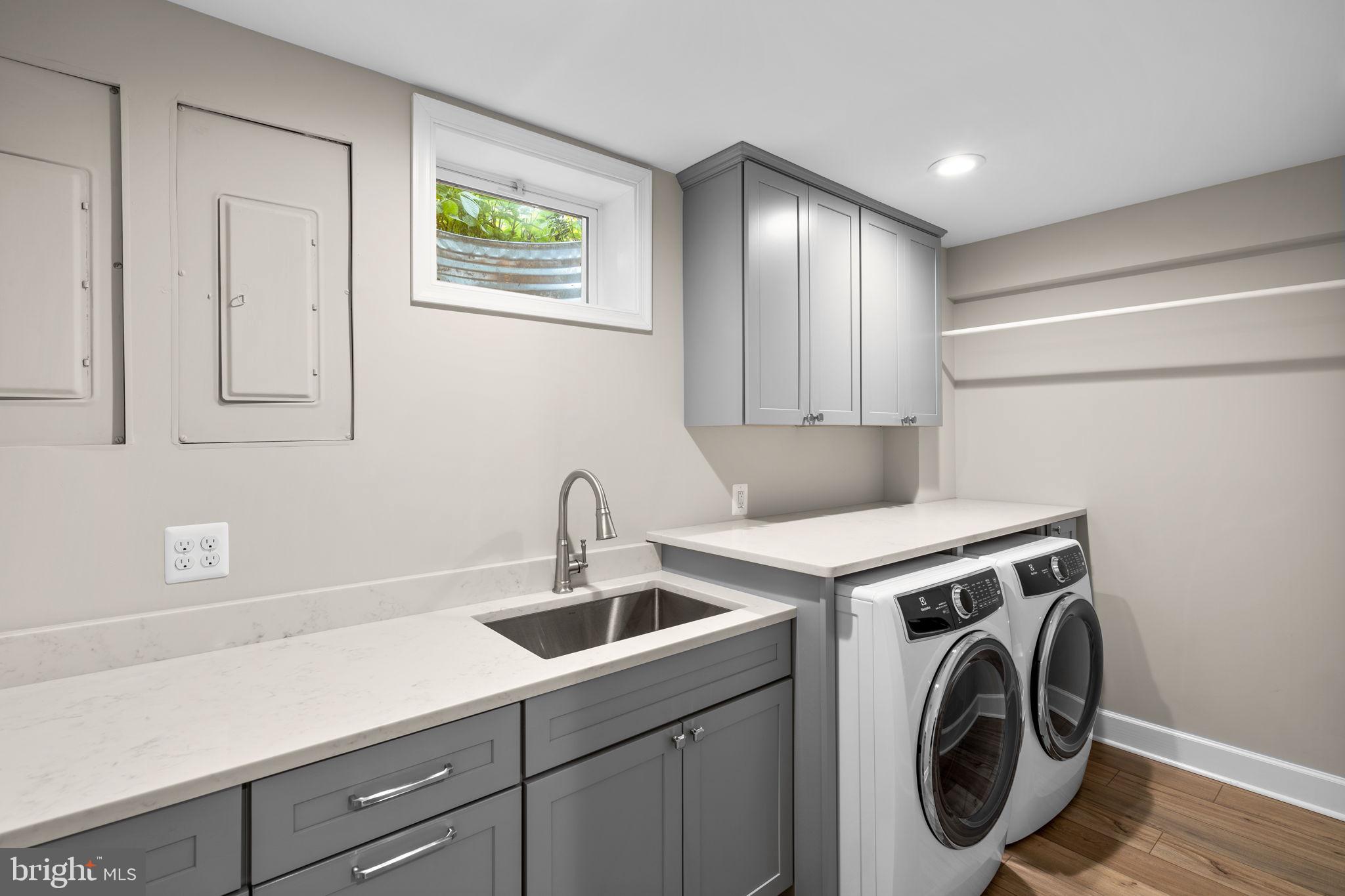 ULMSTEAD ESTATES - Residential