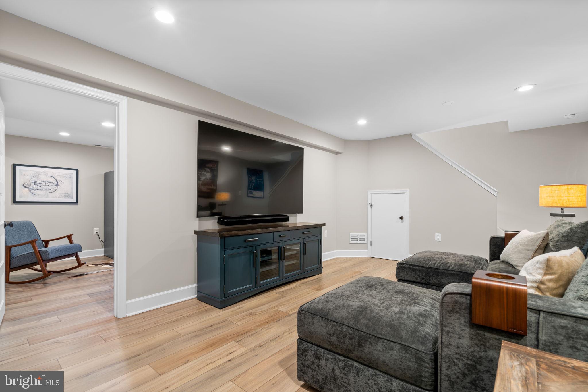 ULMSTEAD ESTATES - Residential