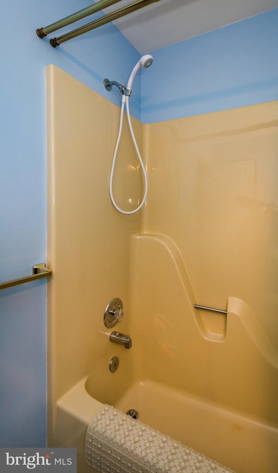 BRENTWOOD PARK - Residential