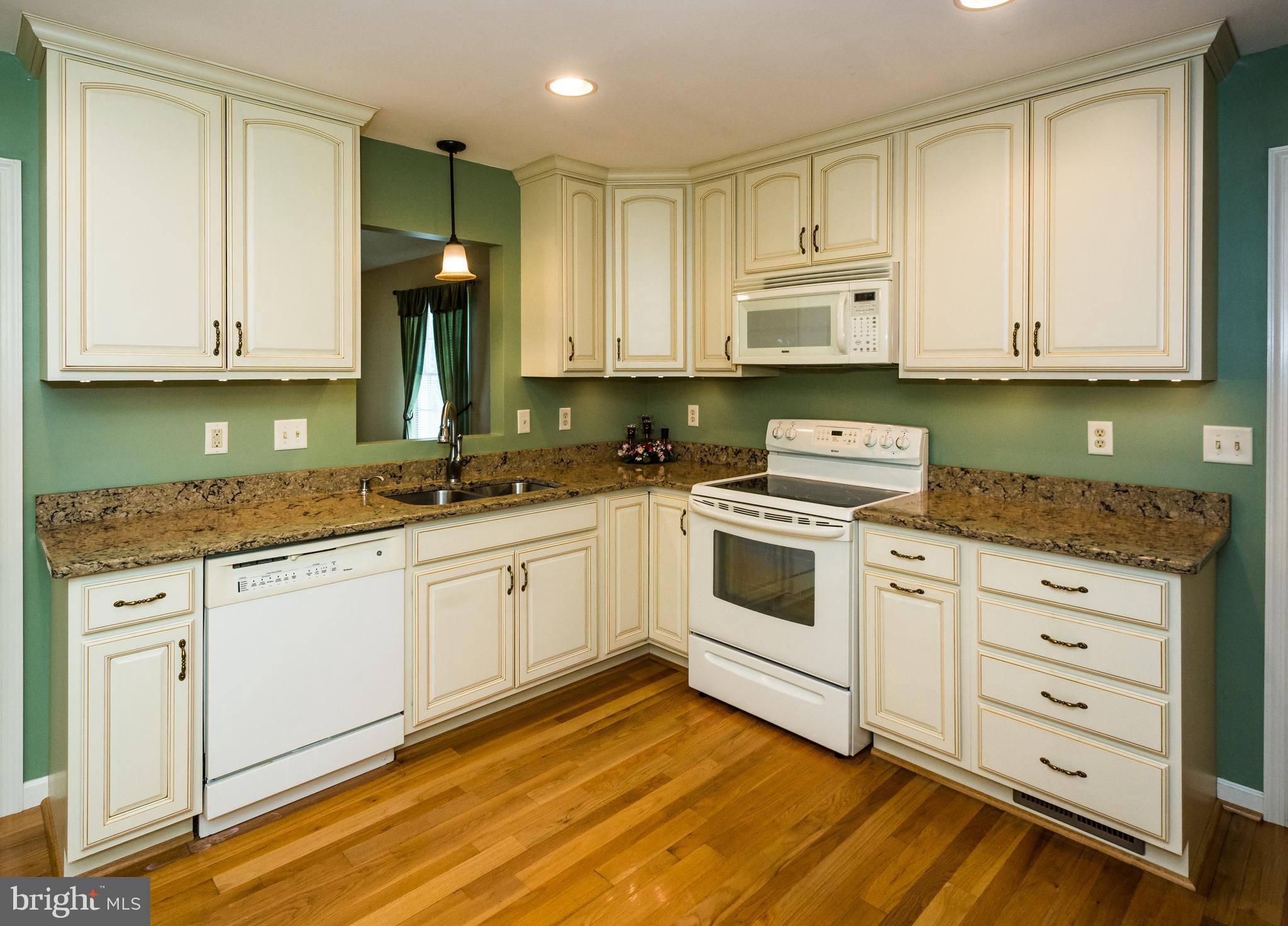 BRENTWOOD PARK - Residential