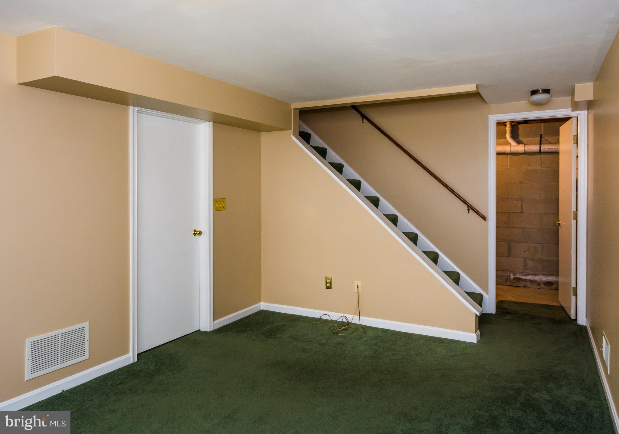 BRENTWOOD PARK - Residential