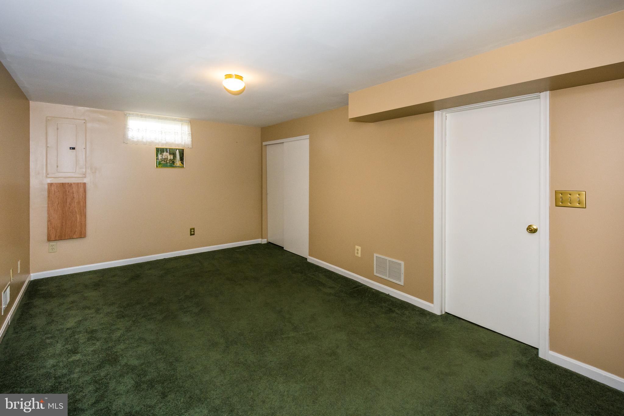 BRENTWOOD PARK - Residential