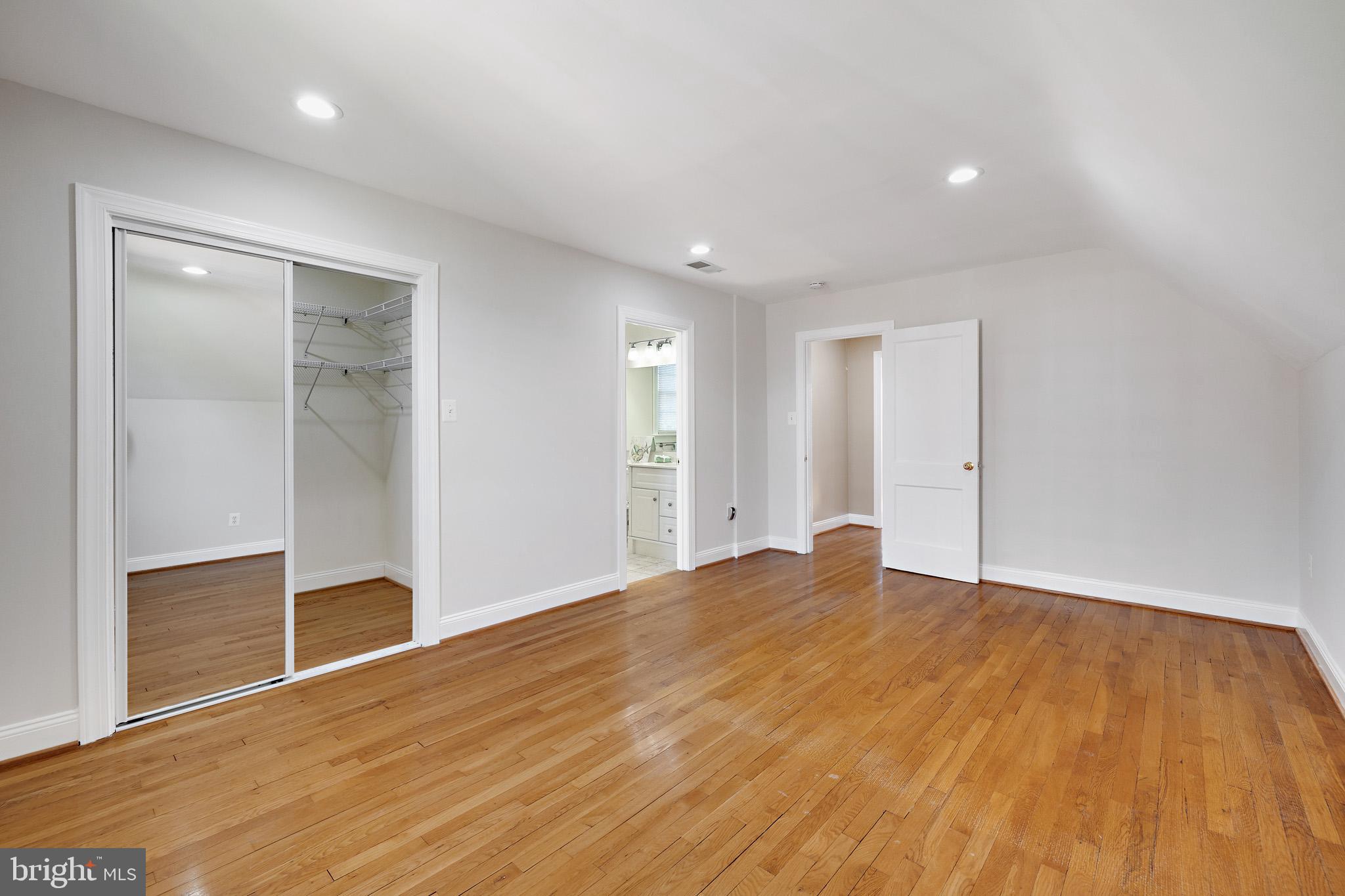 CHILLUM TERRACE - Residential