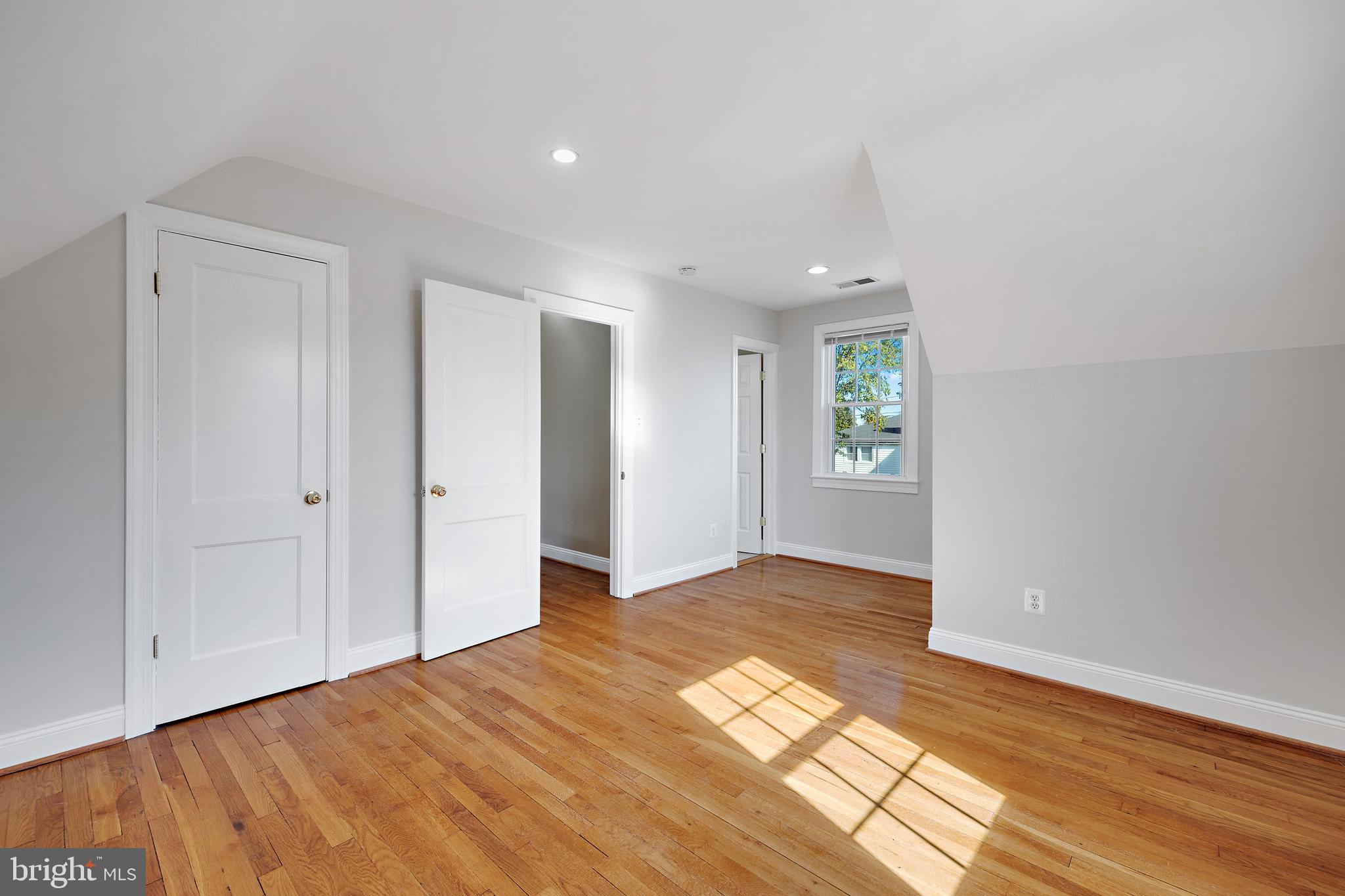 CHILLUM TERRACE - Residential