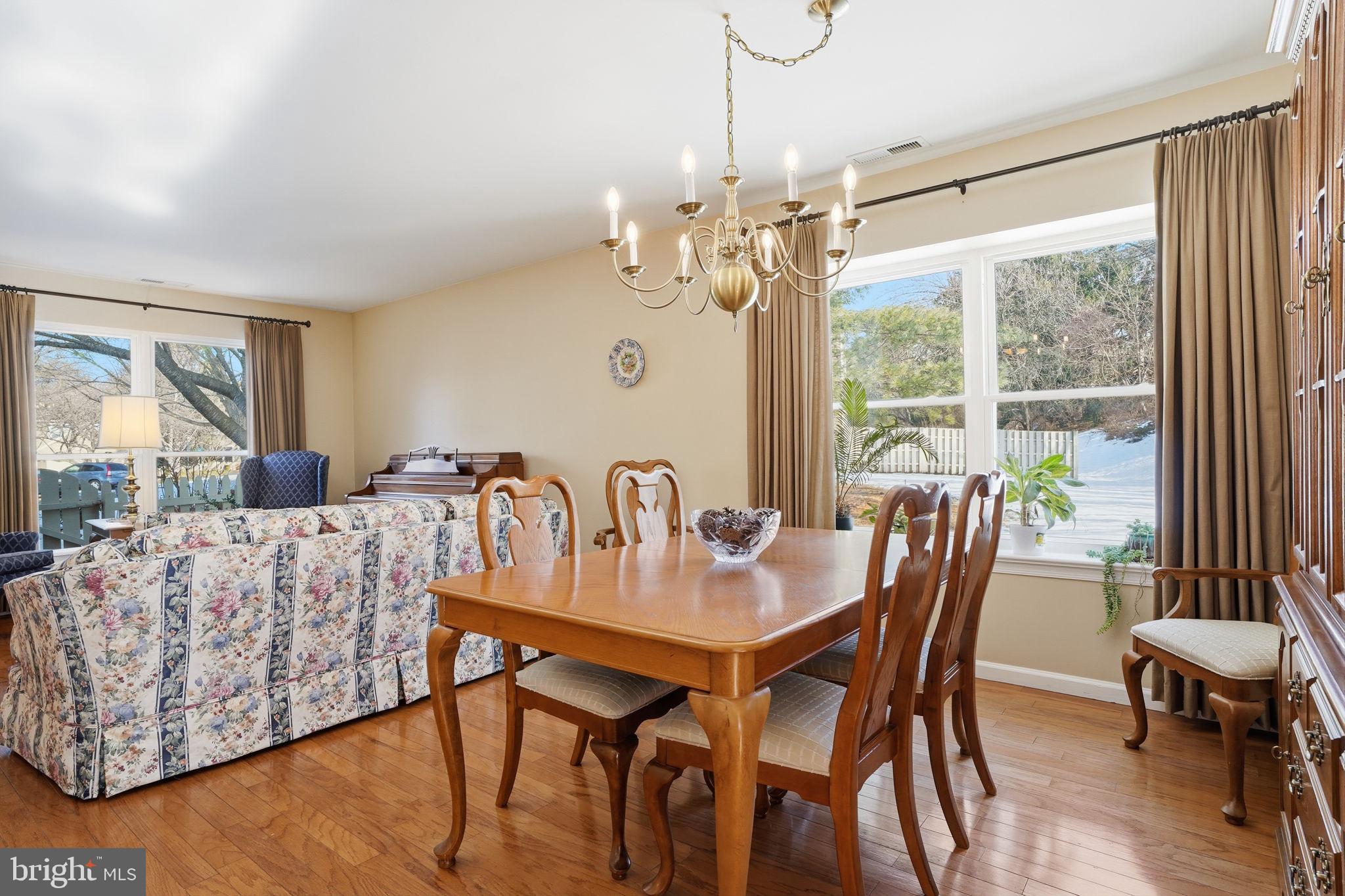 TANGLEWOOD - Residential