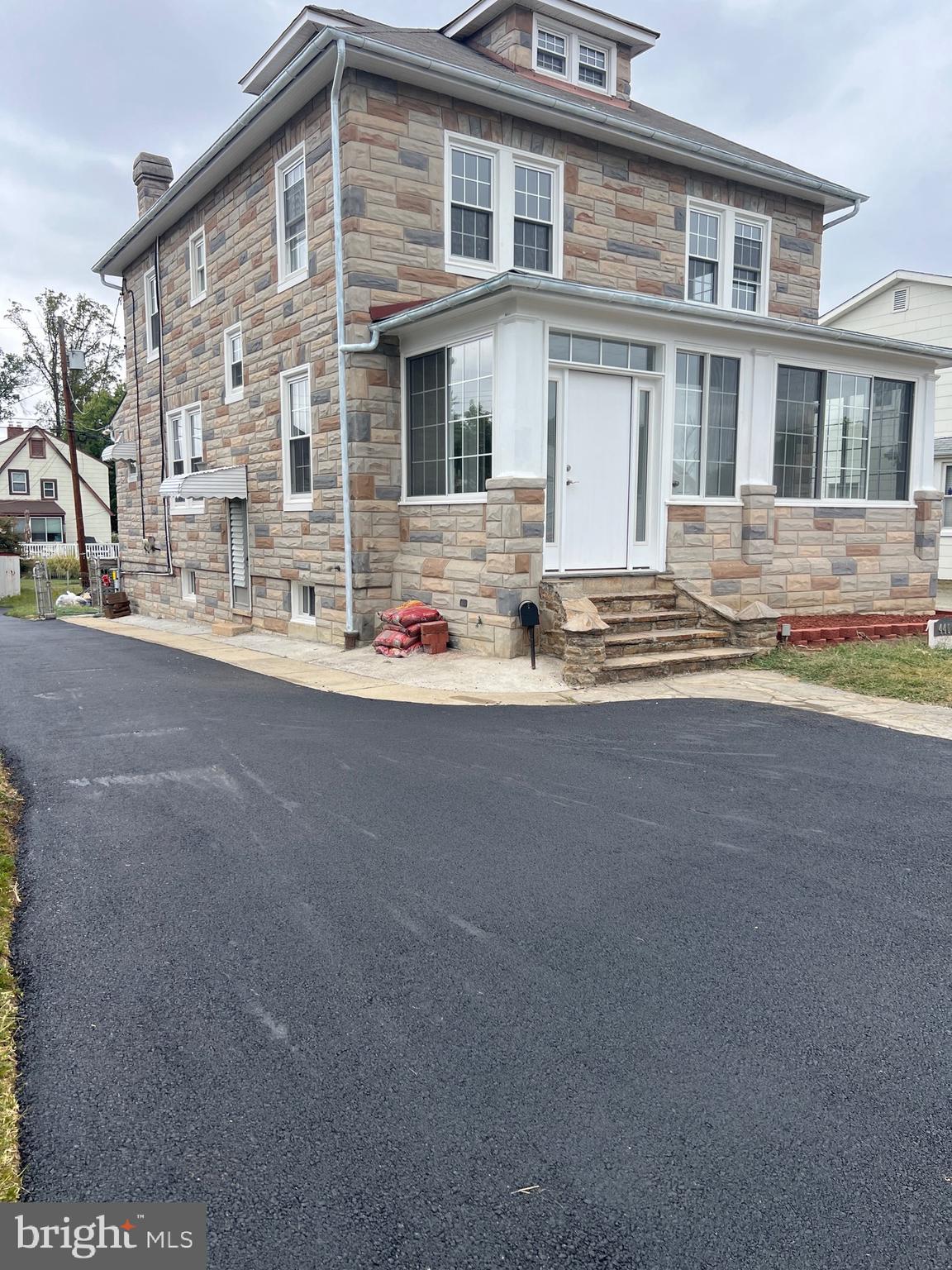 RIDGEWOOD - Residential