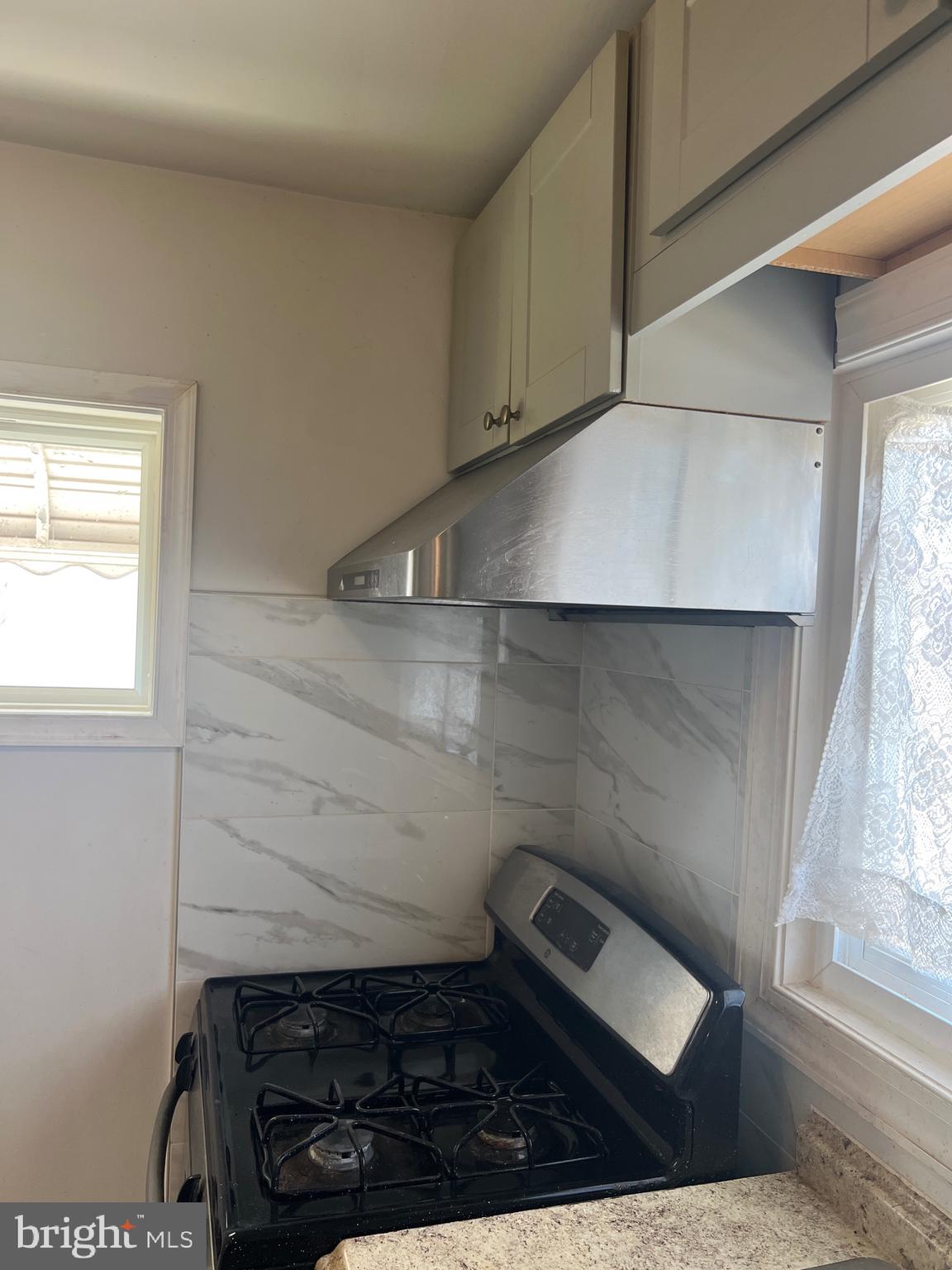 RIDGEWOOD - Residential