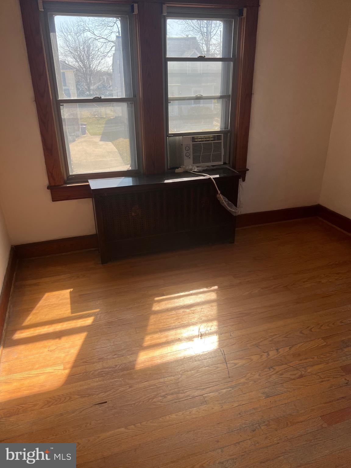 RIDGEWOOD - Residential