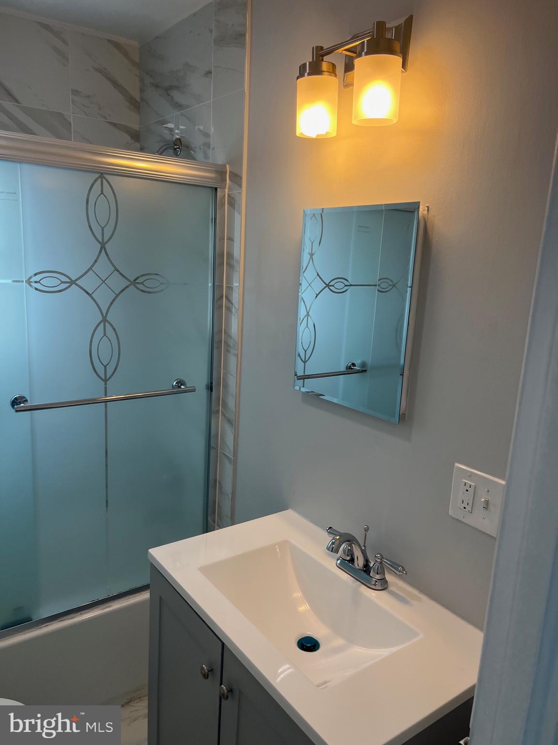 RIDGEWOOD - Residential