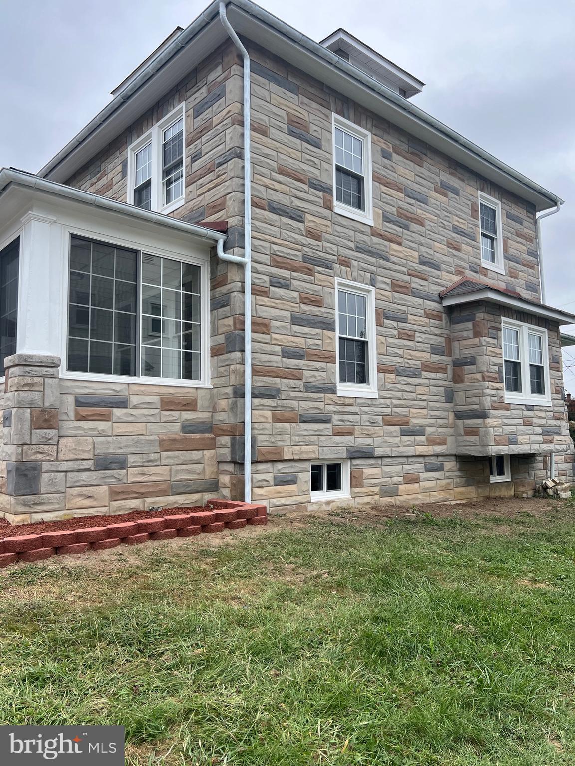 RIDGEWOOD - Residential