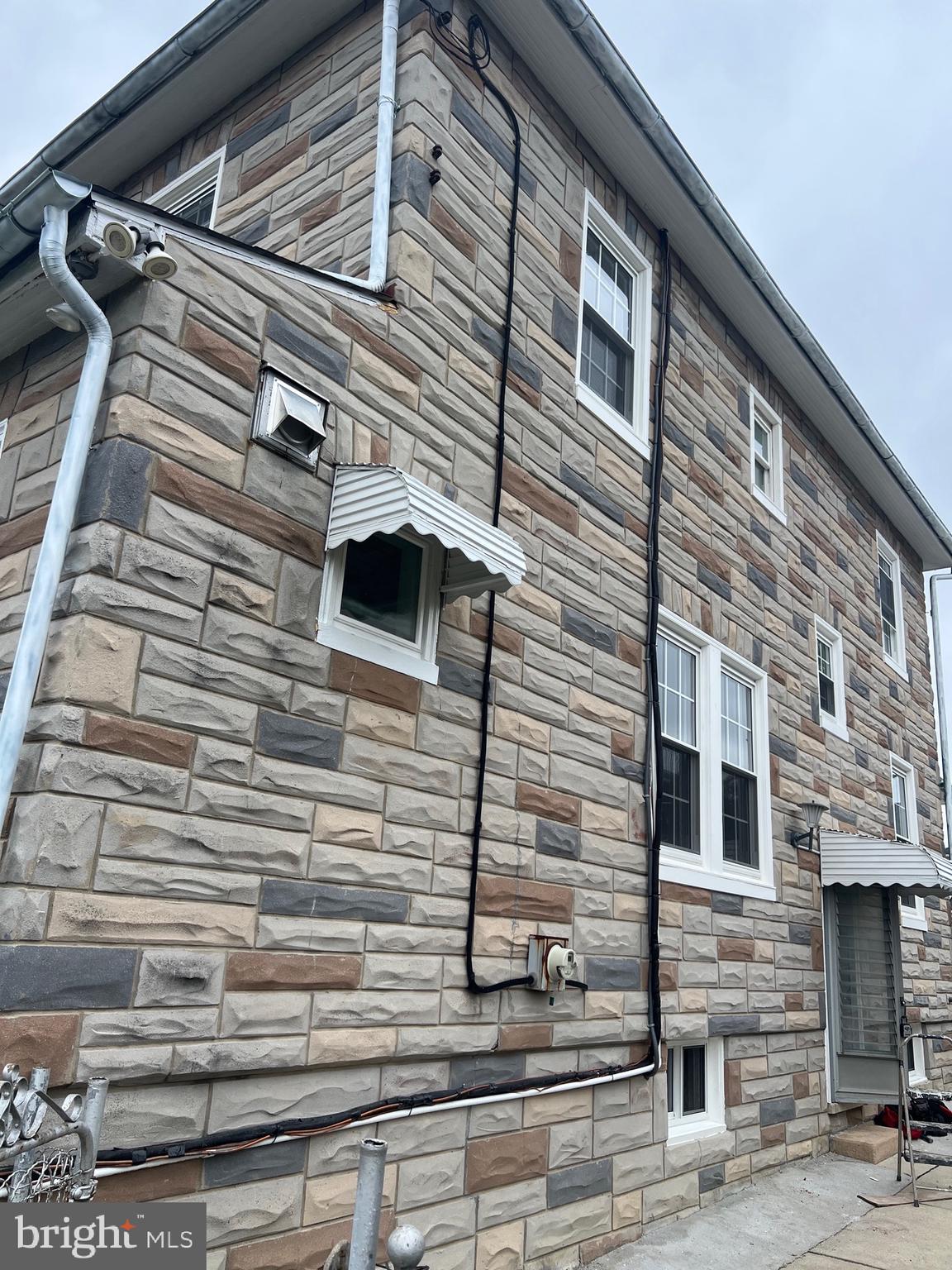 RIDGEWOOD - Residential