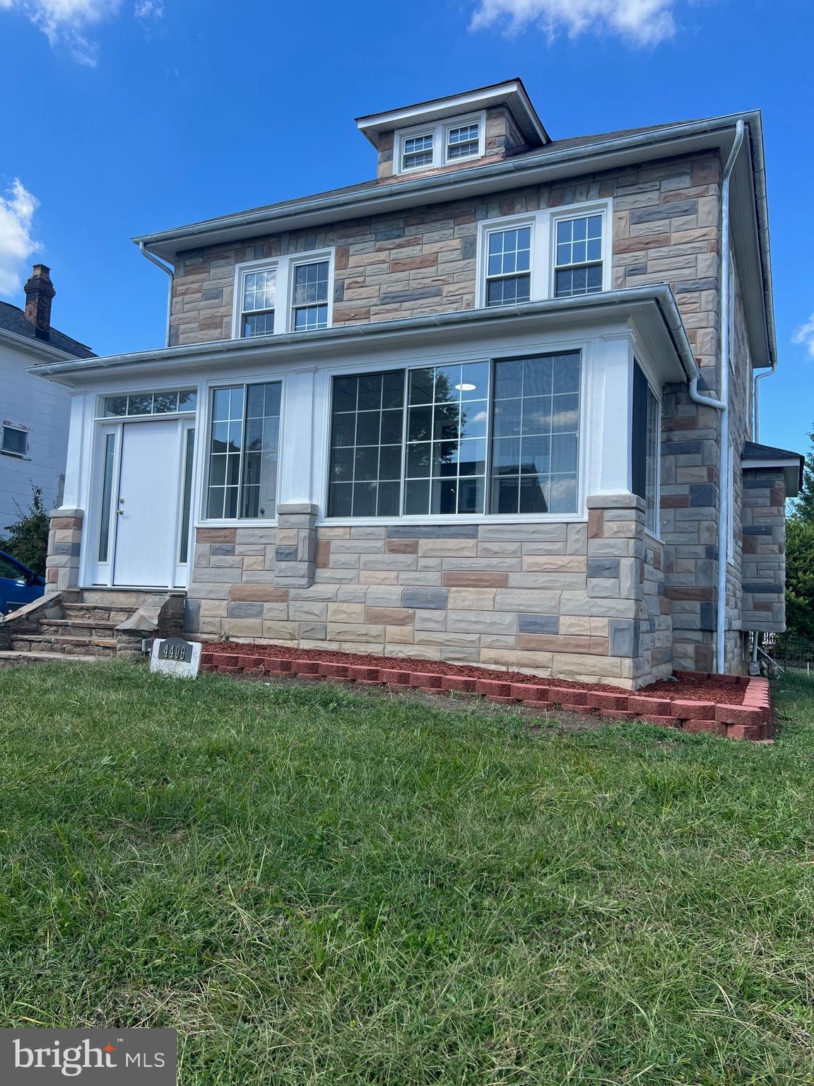 RIDGEWOOD - Residential