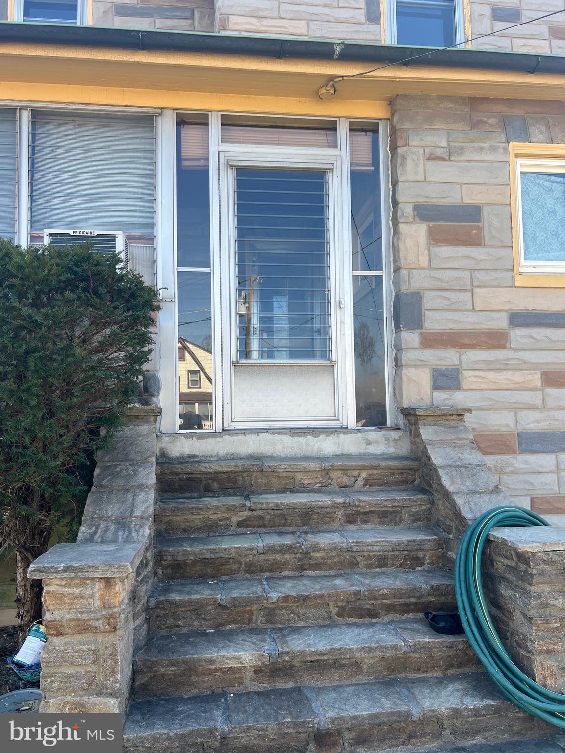 RIDGEWOOD - Residential