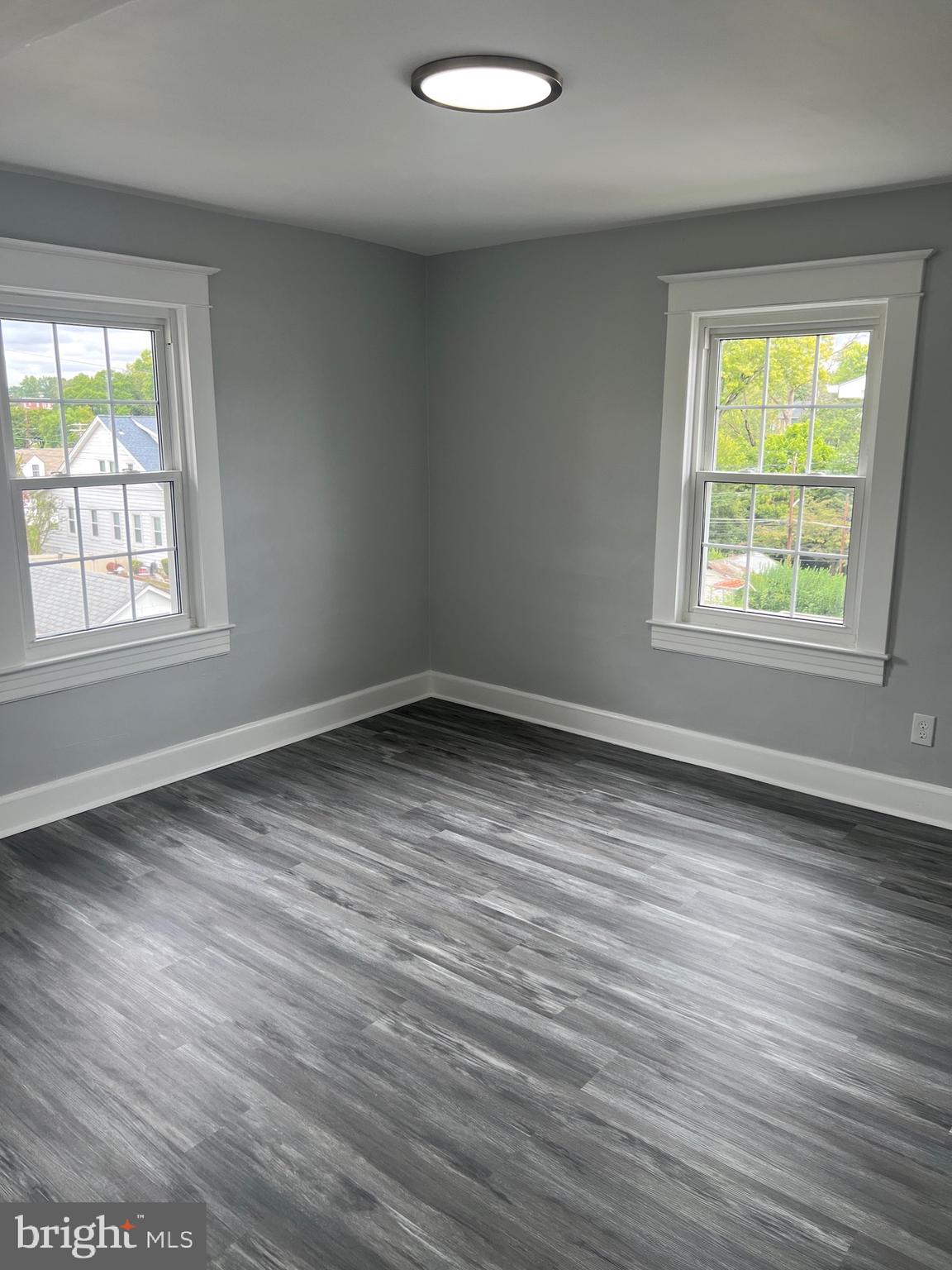 RIDGEWOOD - Residential