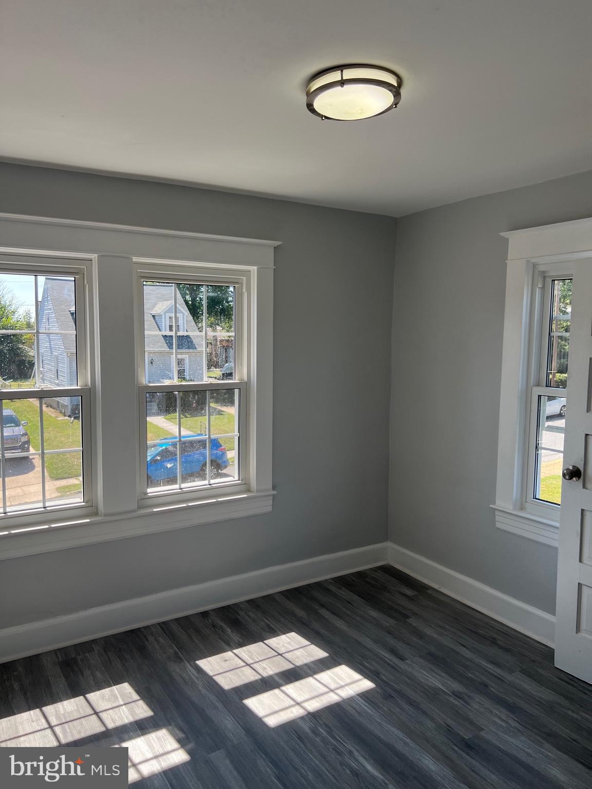 RIDGEWOOD - Residential