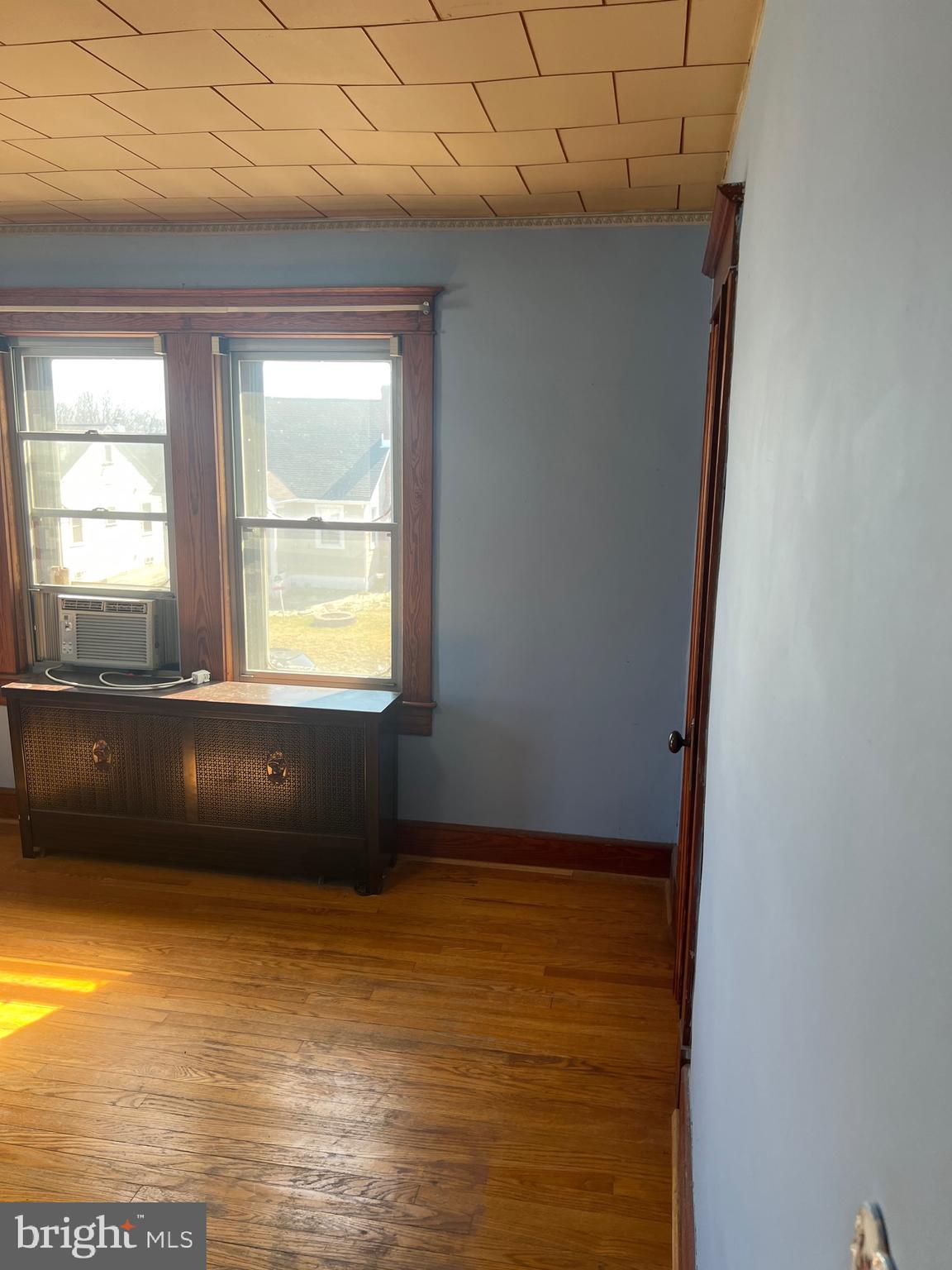 RIDGEWOOD - Residential