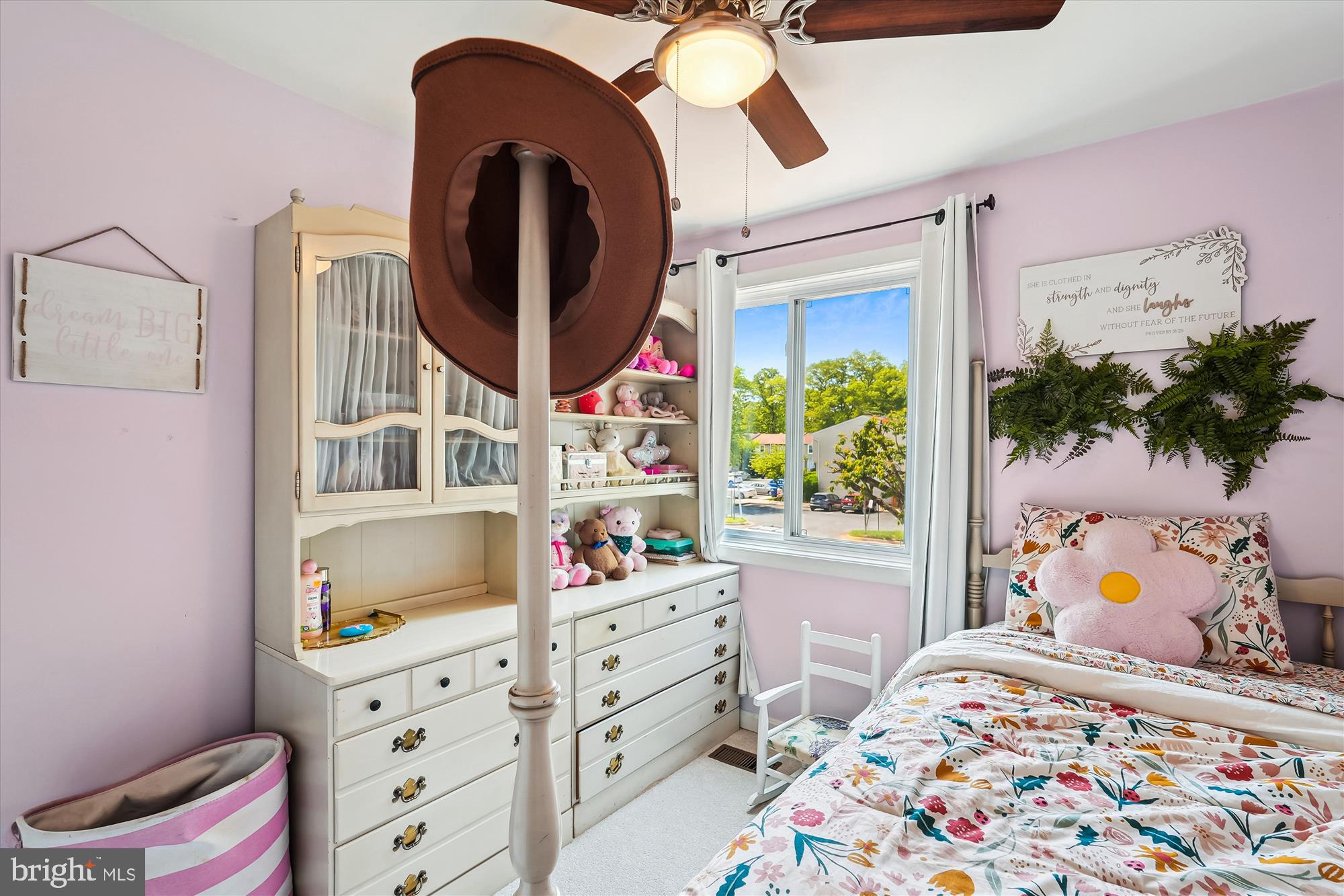 HUNTINGTON RIDGE - Residential