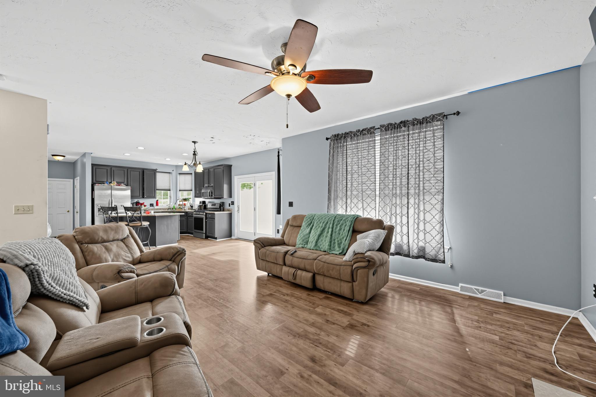 52 QUARTZ RIDGE DRIVE