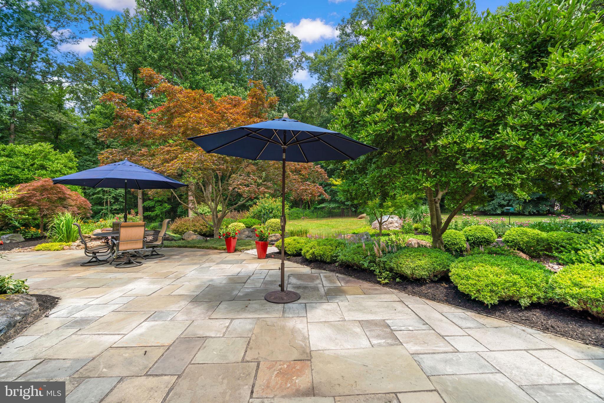 HAWKSFIELD ESTATES - Residential