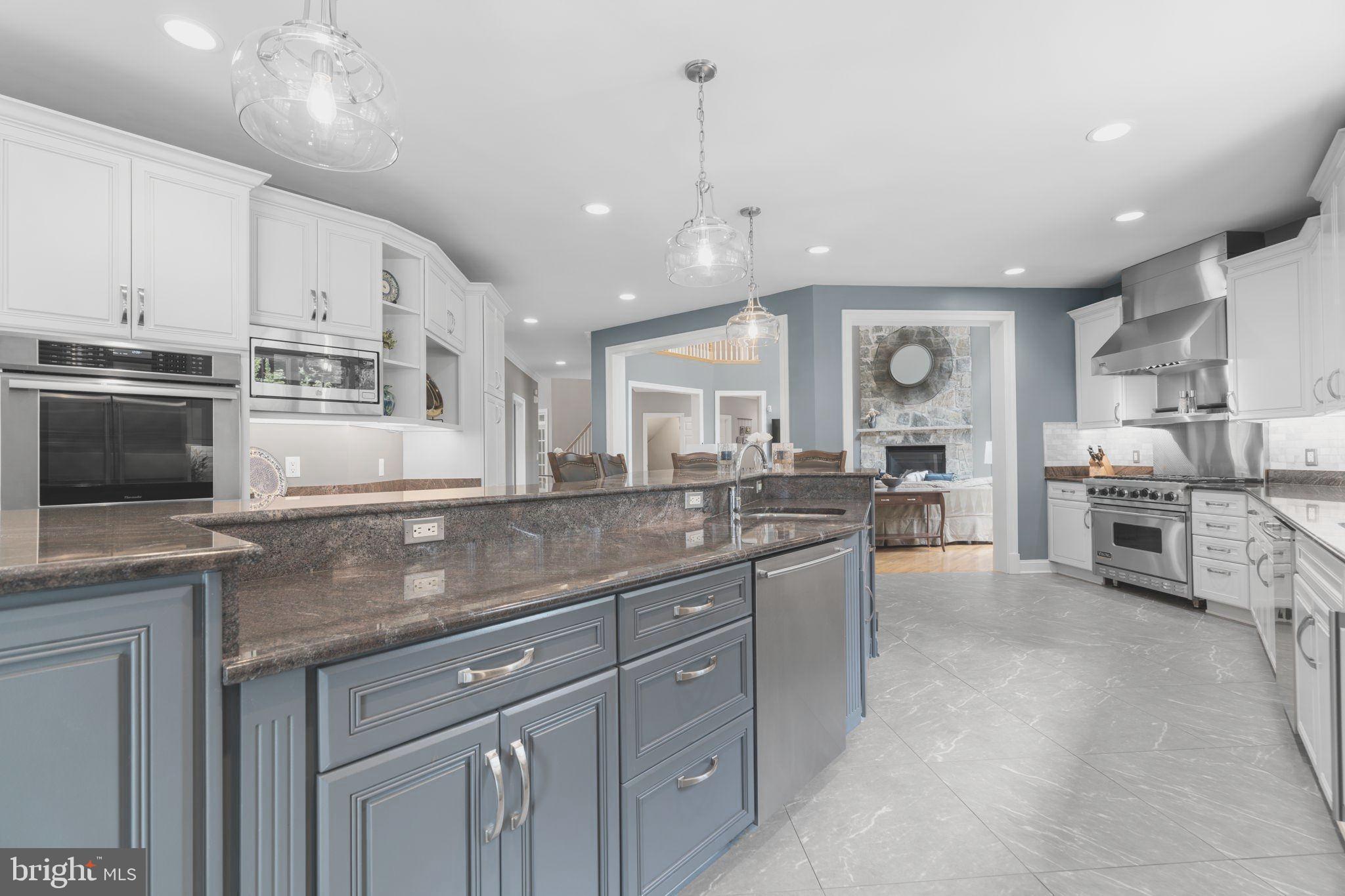 HAWKSFIELD ESTATES - Residential