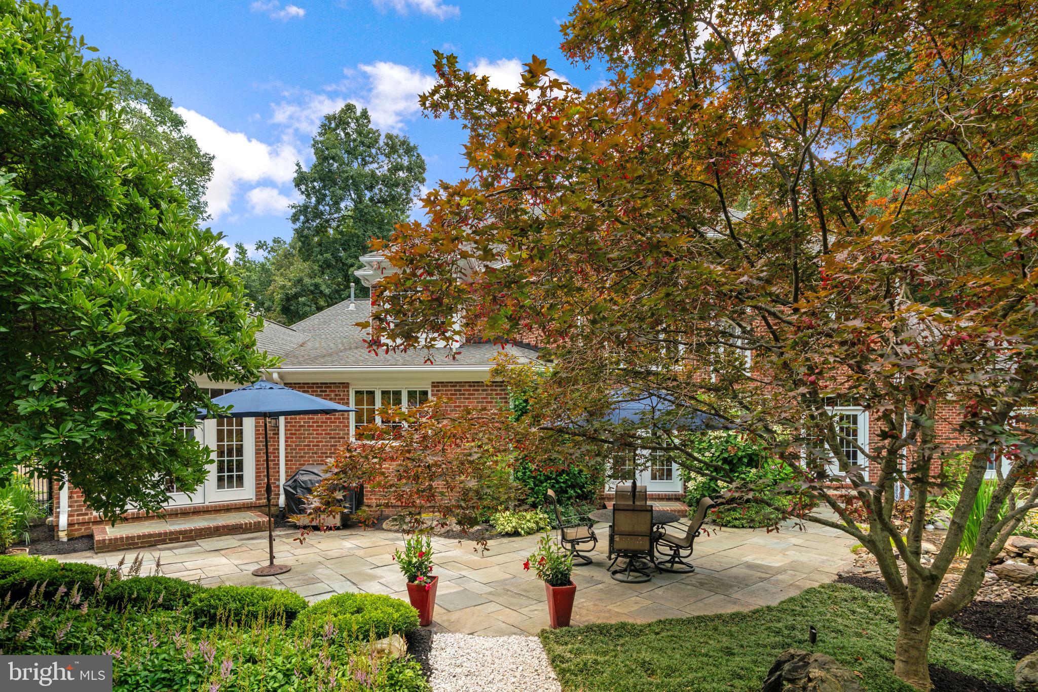 HAWKSFIELD ESTATES - Residential