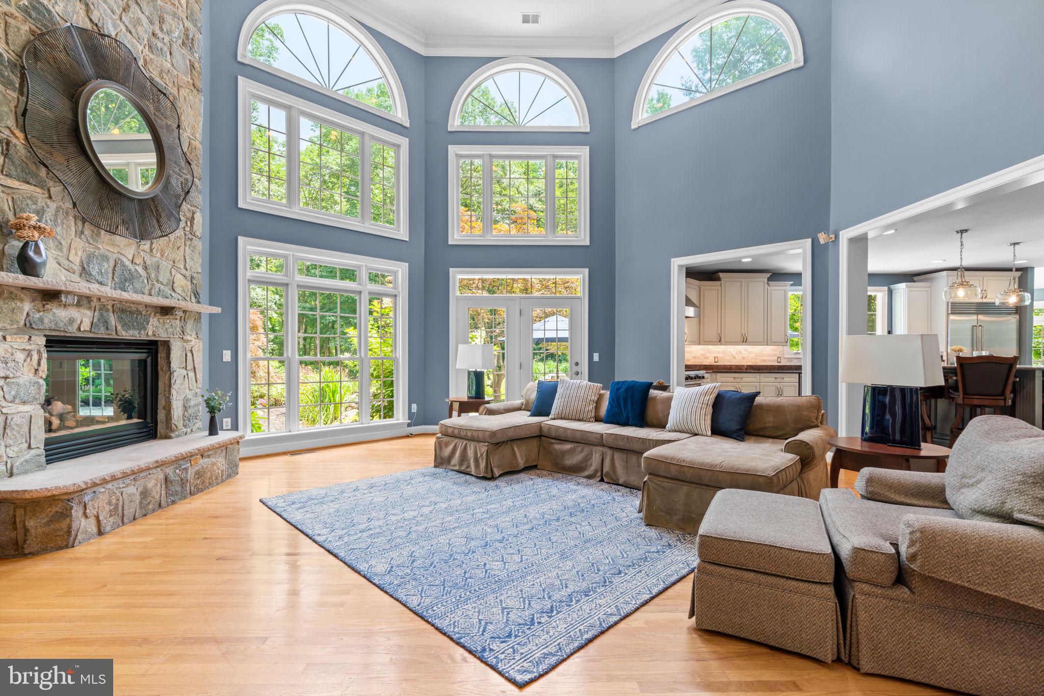 3143 OLD OAK DRIVE