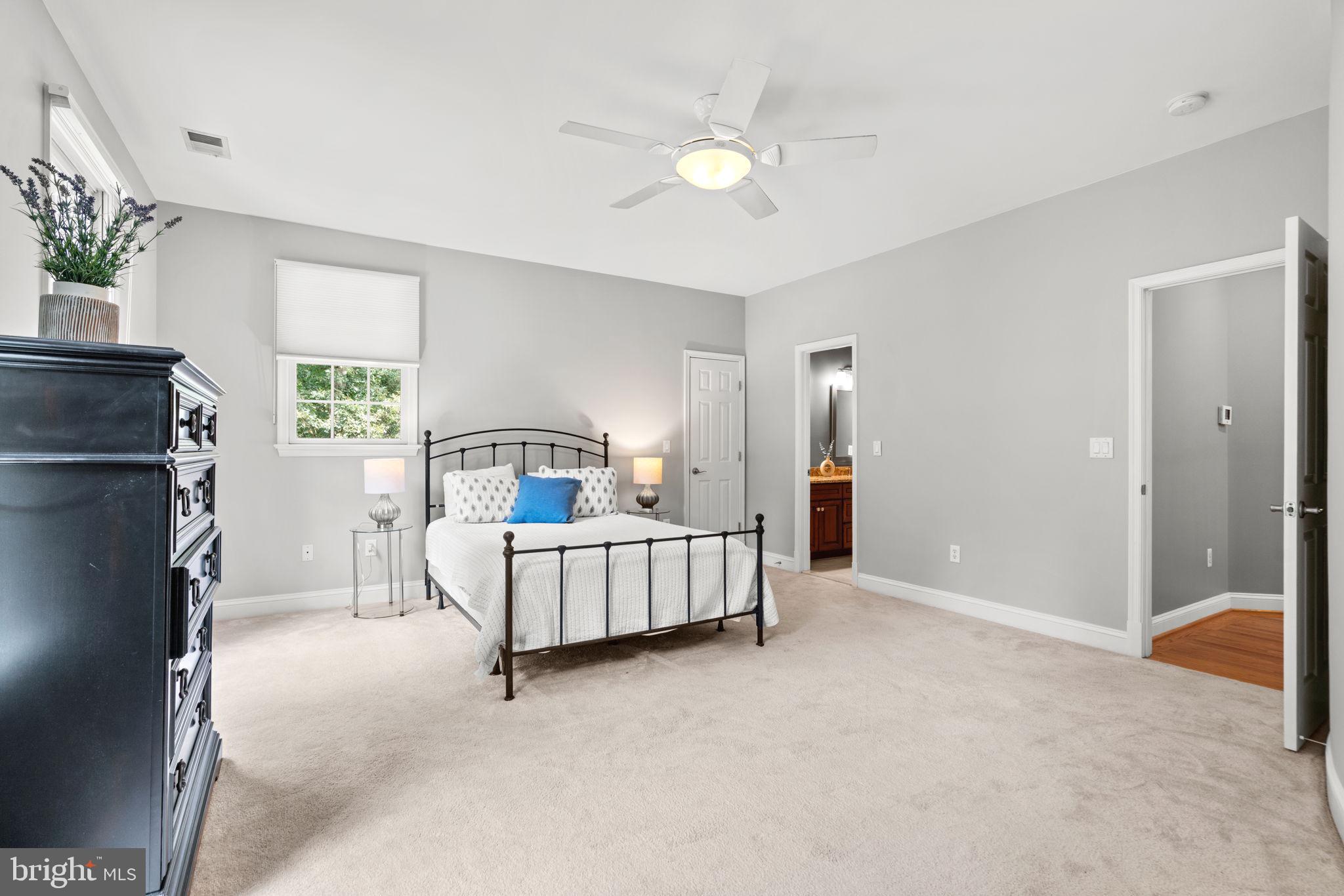 HAWKSFIELD ESTATES - Residential