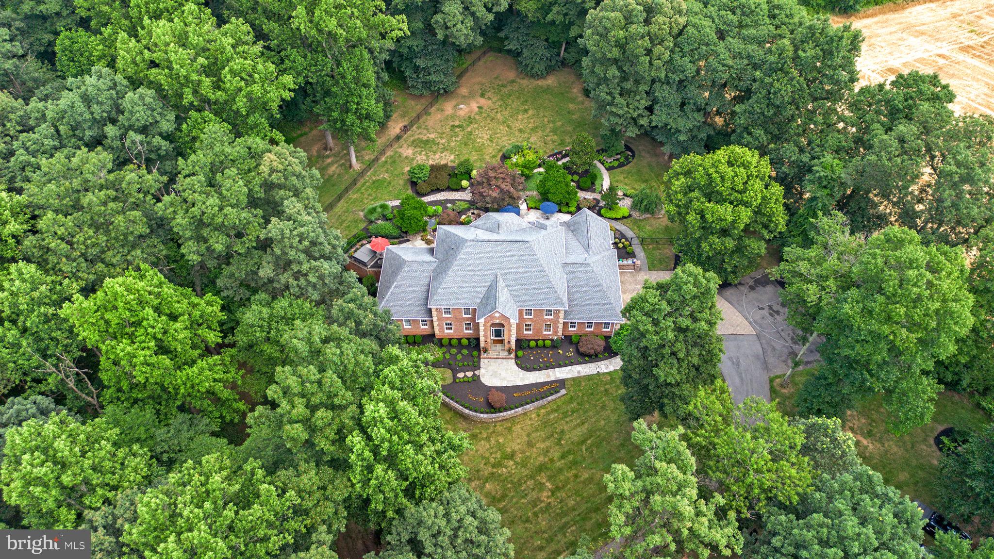 HAWKSFIELD ESTATES - Residential